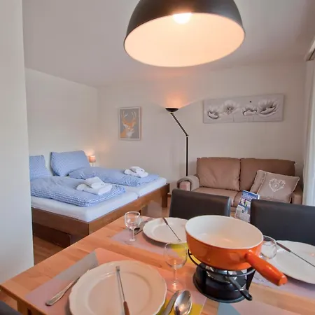 Haus Viktoria A, Studio Findeln Apartment *